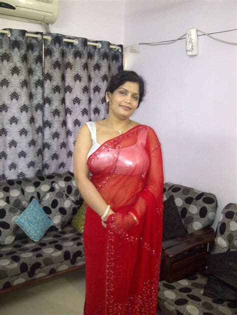 indian saree aunty nude photos|Saree Porn Videos